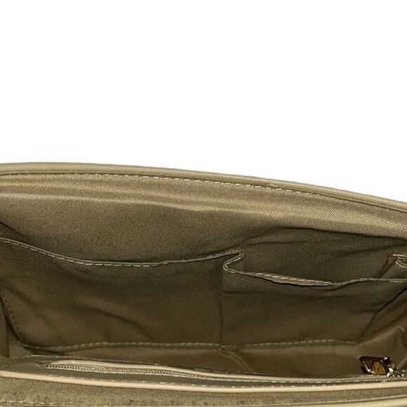 Bebe Chica Quilted Shoulder Bag - Picture 5 of 14